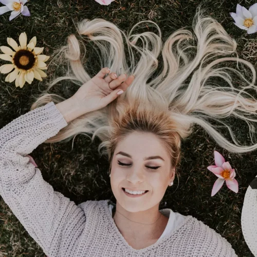 Jak dbać o blond włosy?